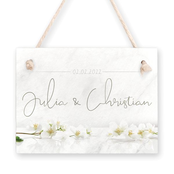 Hochzeit Weiße Blüten | Türschild aus Schiefer mit Ihrem Wunschtext | zum Aufhängen oder Anschrauben